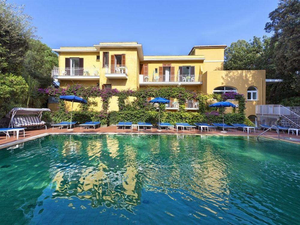 Hotel Cleopatra Ischia Exterior foto