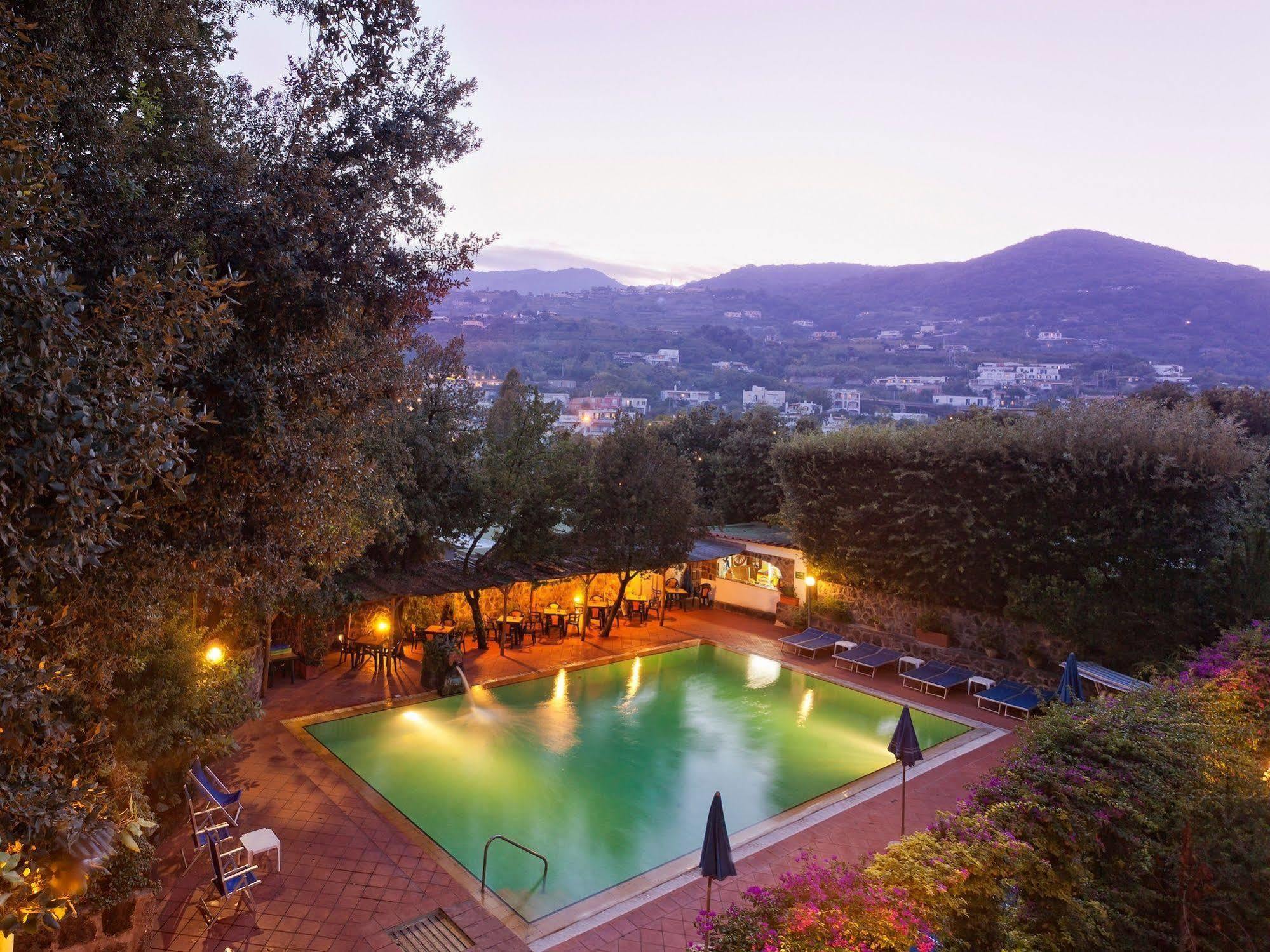 Hotel Cleopatra Ischia Exterior foto