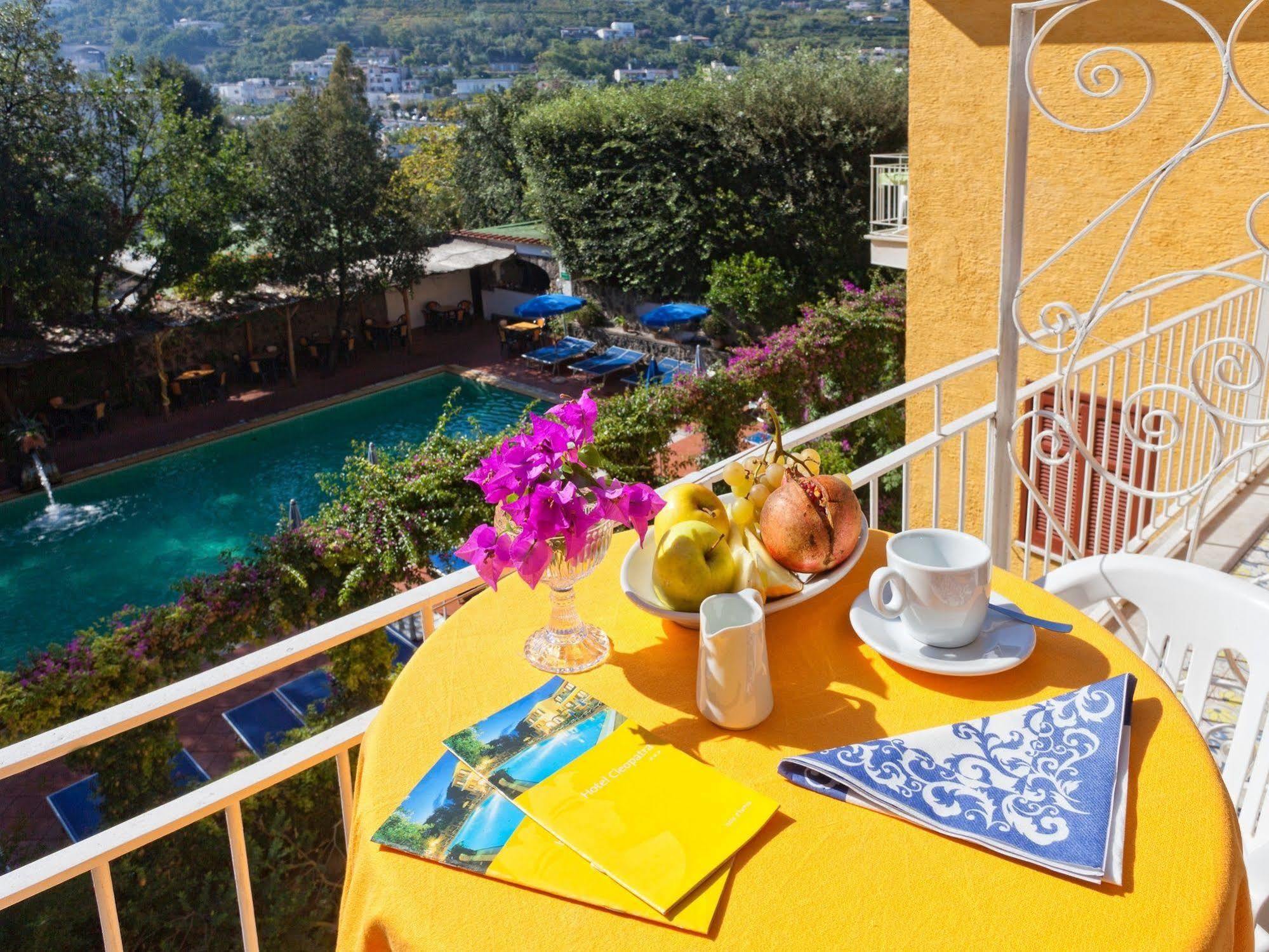 Hotel Cleopatra Ischia Exterior foto